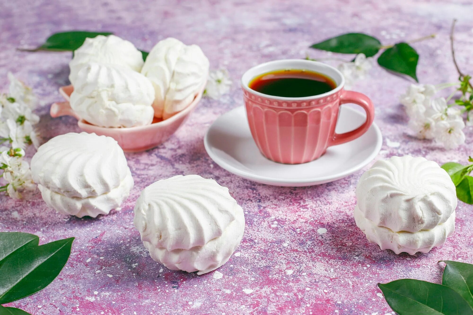 Можно ли зефир в пост. Зефир. зефир белый. чай с зефиром. вкусный зефир.