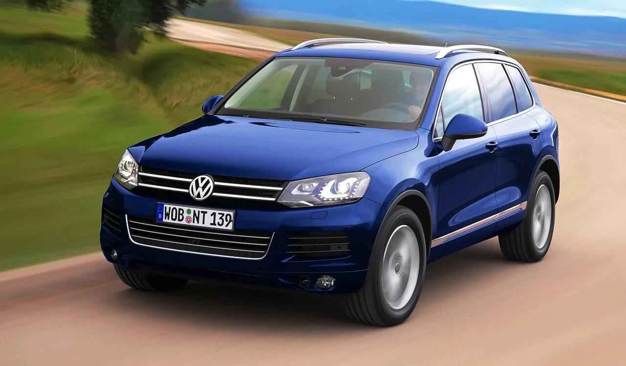 Машина volkswagen touareg. Фольксваген Туарег 2016. Volkswagen Polo Touareg. Туарег 2014. VW Touareg II.