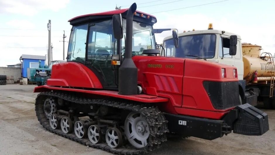 01. Мтз гусеничный 1502. Гусеничный трактор мтз 2103. Беларус мтз 2103 трактор гусеничный. Гусеничный трактор мтз 2103.