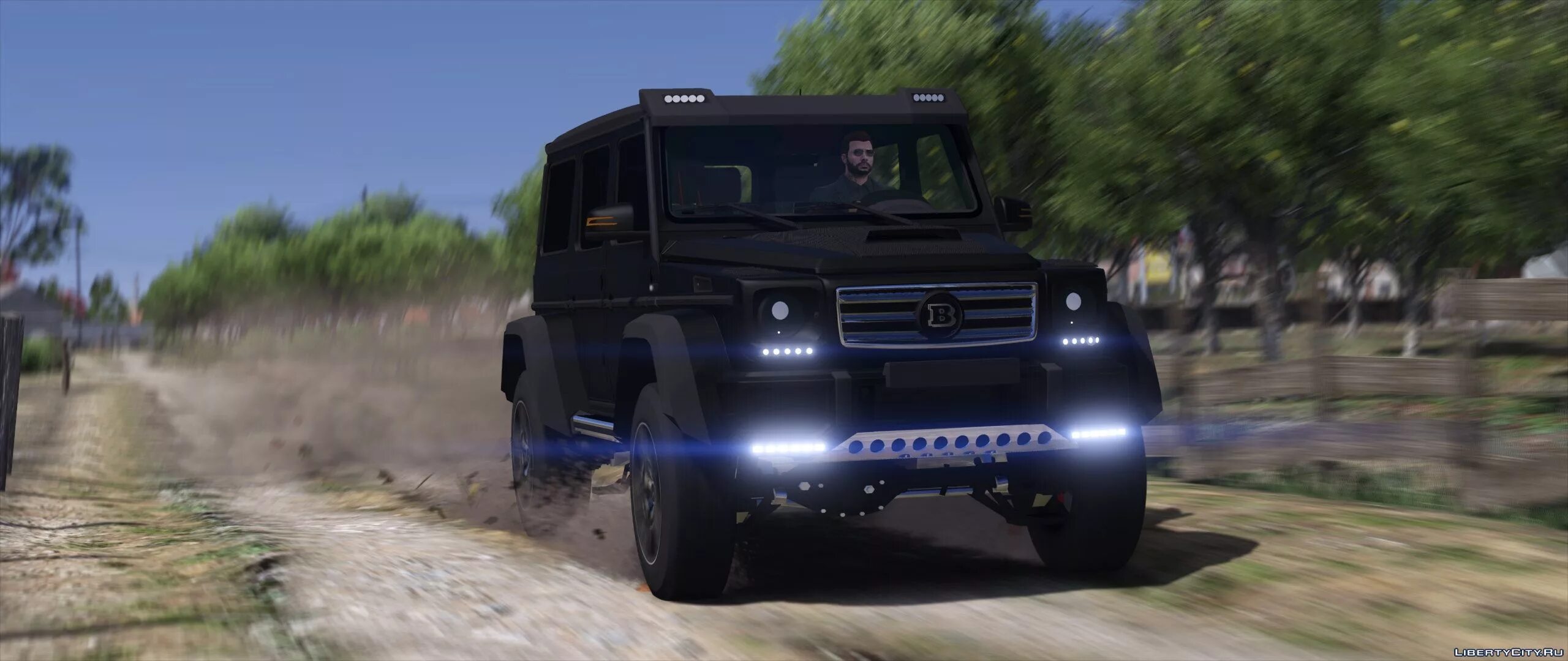 Гелик в гранд мобайл. Mercedes Benz g500 4x4. Mercedes g500 4x4 GTA 5. Мерседес g GTA 5. GTA 5 Mercedes g65.