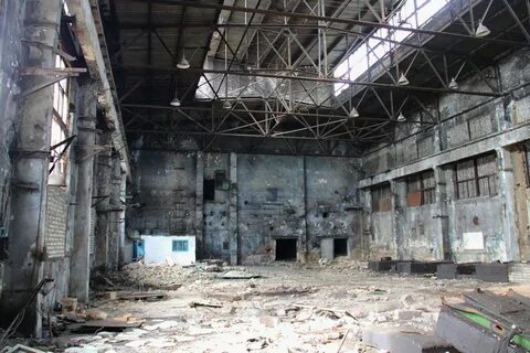Заводы в ленинском районе