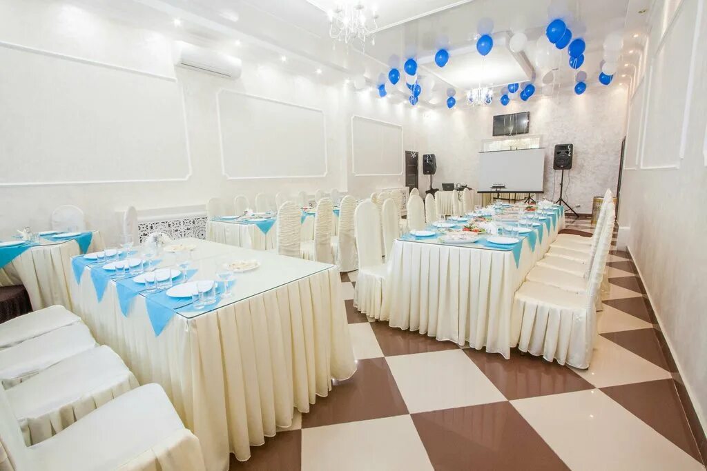 Кабан ресторан. Кафе лесная сказка екатеринбург билимбаевская. Солнечная сортировка. Екатеринбург билимбаевская кафе лесная. Кафе солнечный москва.