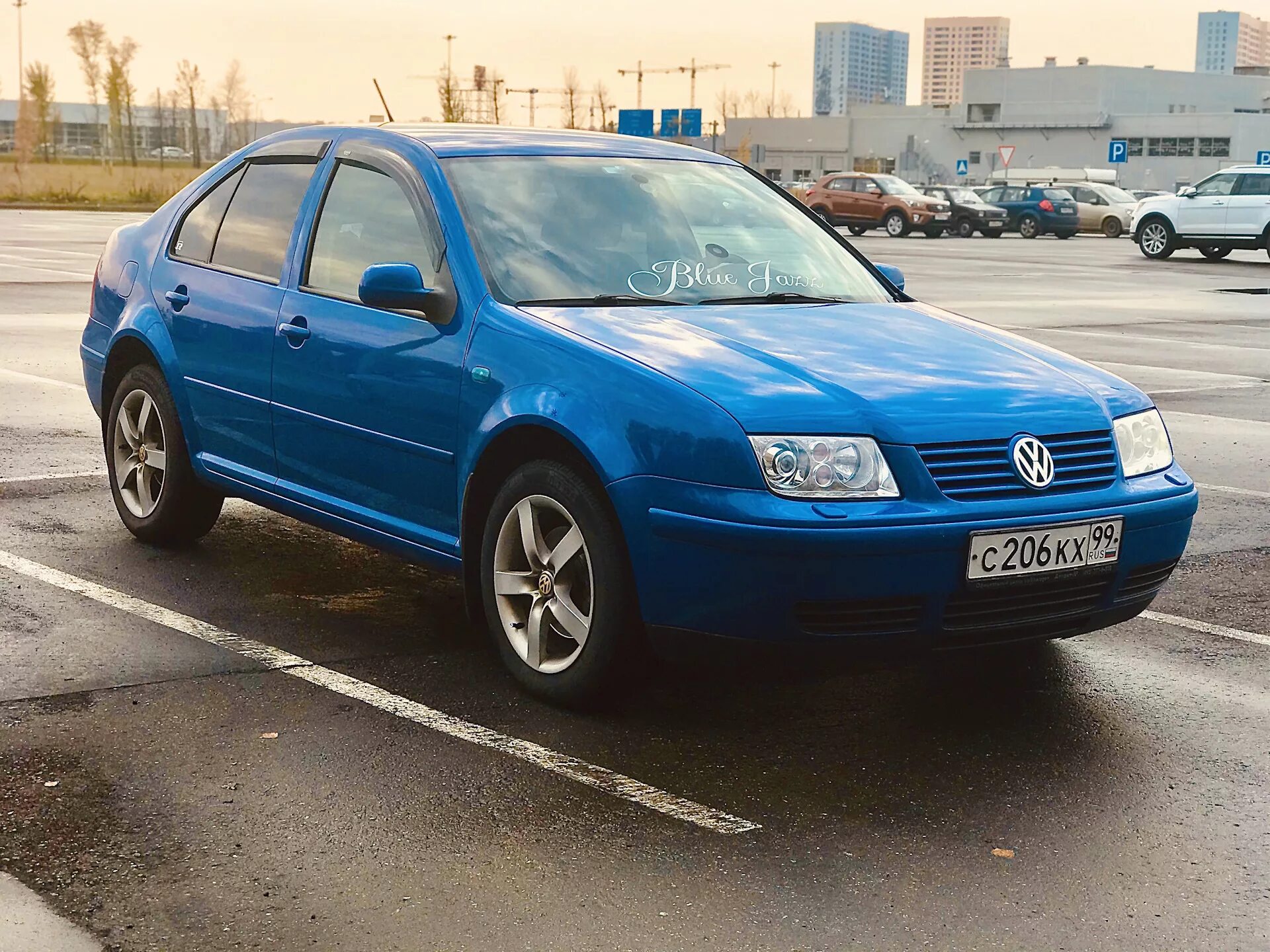 Volkswagen правый руль. Фольксваген Бора 1.6. Фольксваген Бора 2003 1.6 автомат. Фольксваген Бора 1.6 автомат 2004. Фольксваген Golf 4 Бора.