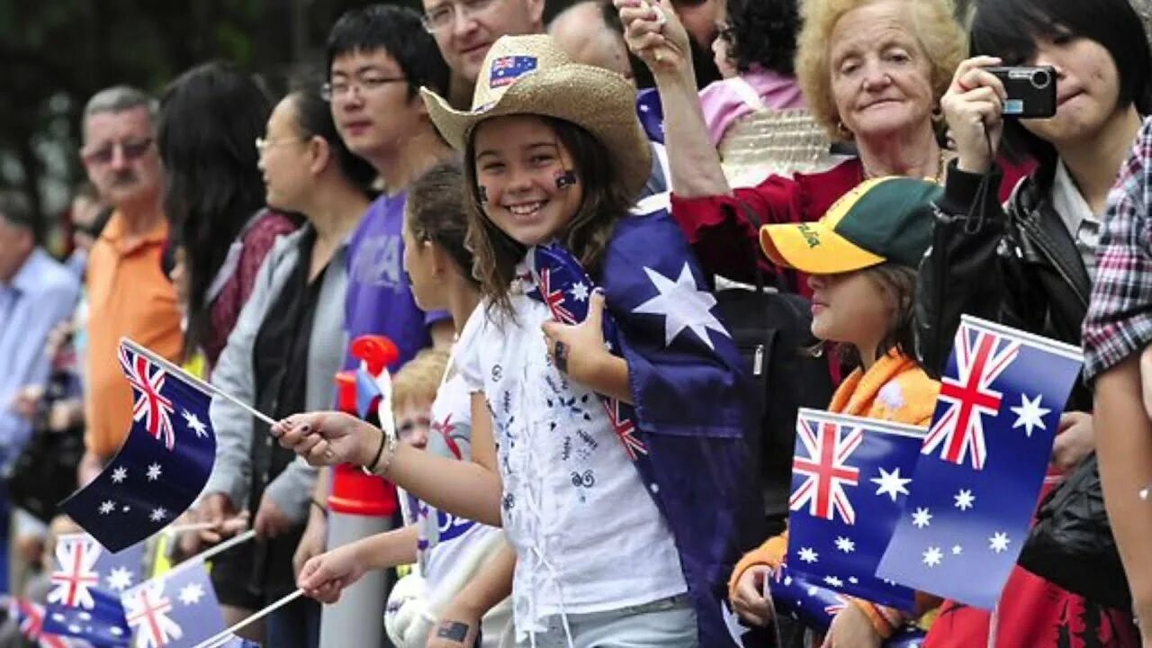 Быт и традиции австралии. Население Австралии 2023. Австралия люди. Новая Зеландия жители. Жители Австралии современные.