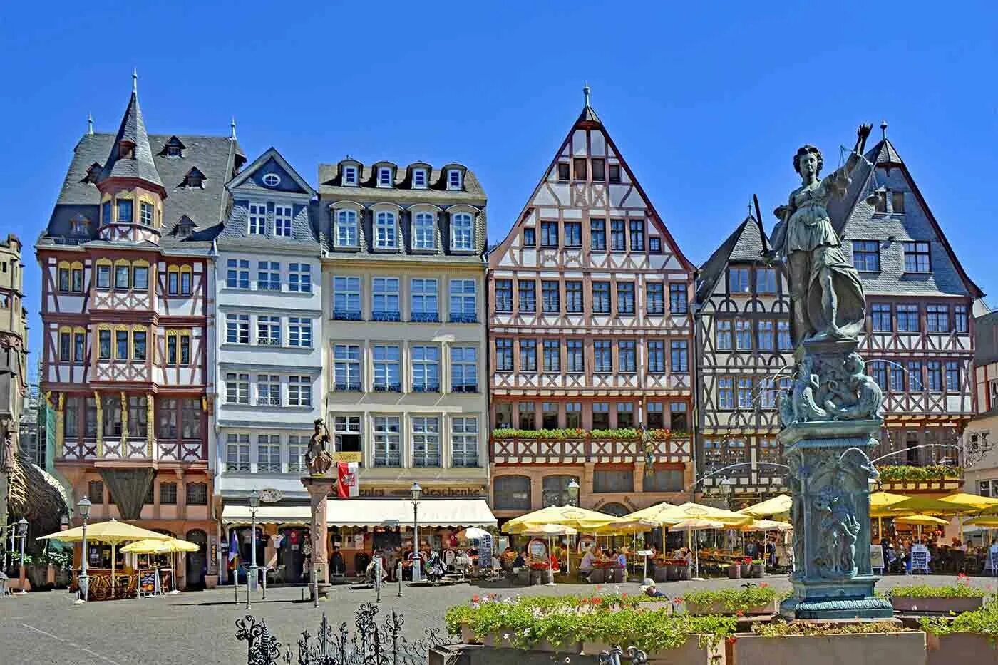 Франкфурт-на-майне центр города. Фонтан правосудия франкфурт-на-майне. Площадь ремерберг франкфурт. Frankfurt am main. Площадь ремерберг франкфурт.