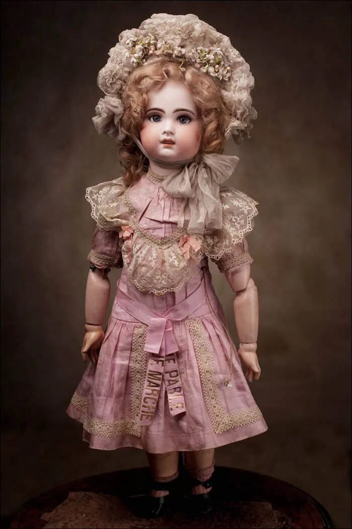 Старая куколка. Антикварная кукла jumeau. Куклы Жюмо. Антикварные куклы Жюмо. Куклы Эмиля Жюмо Беббе.
