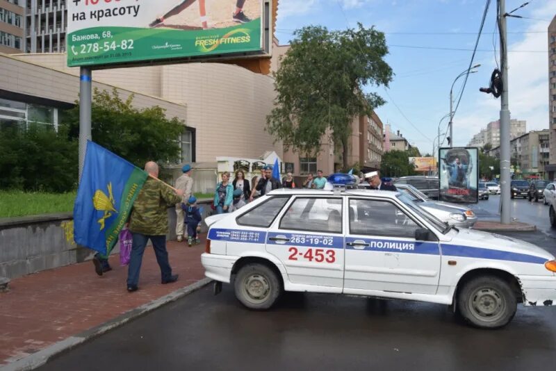 Полиция Екатеринбург. Номер полиции Екатеринбург. Полиция Екатеринбург смгтр. Полиция Екатеринбург телефон. Екатеринбург номер полиции отдела