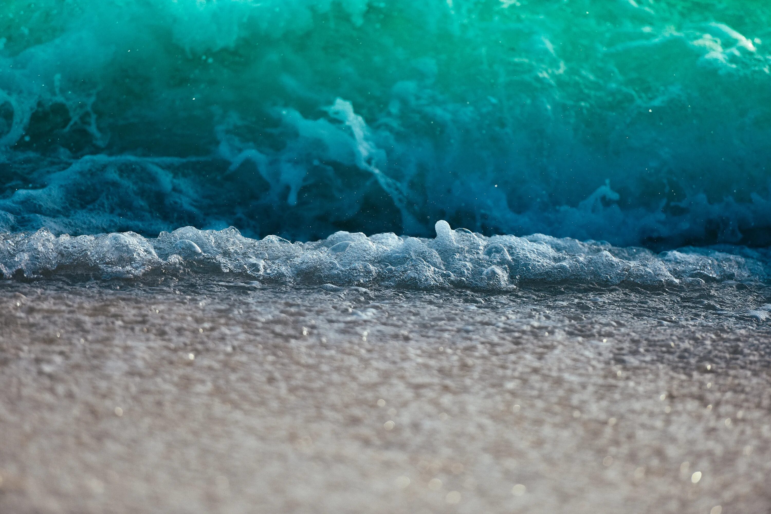 Морская волна. Морская вода. Голубая волна. Красивая вода. Голубая вода сегодня