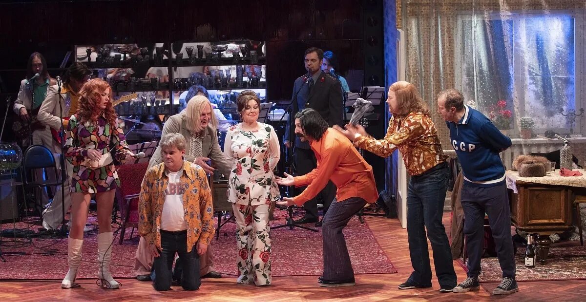 Энергичные люди спектакль губернский театр. Энергичные люди спектакль губернский. Губернский театр энергичные люди спектакль василий шукшин. Энергичные люди спектакль ставрополь. Энергичные люди спектакль губернский.