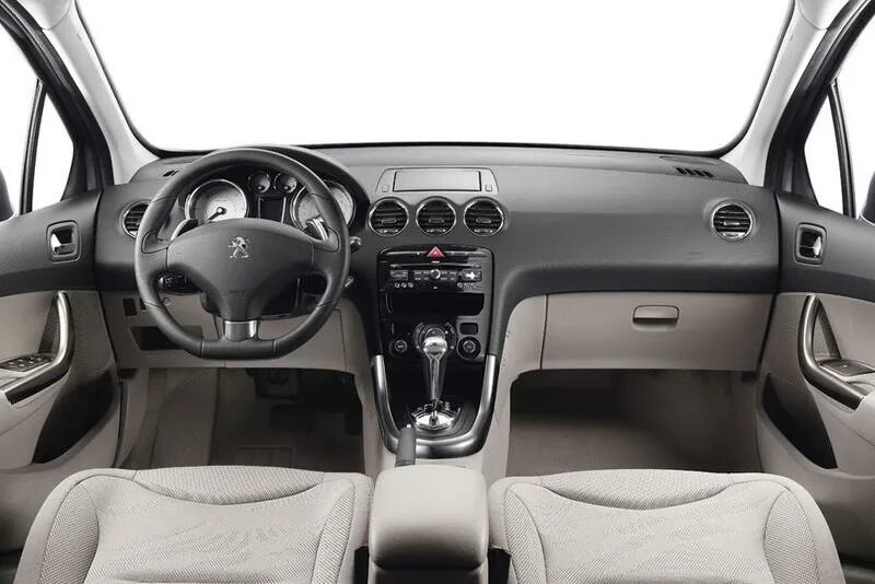 Машина пежо салон. Пежо 308 универсал салон. Пежо 308 2011 салон. Peugeot 207 interior. Peugeot 308 салон.