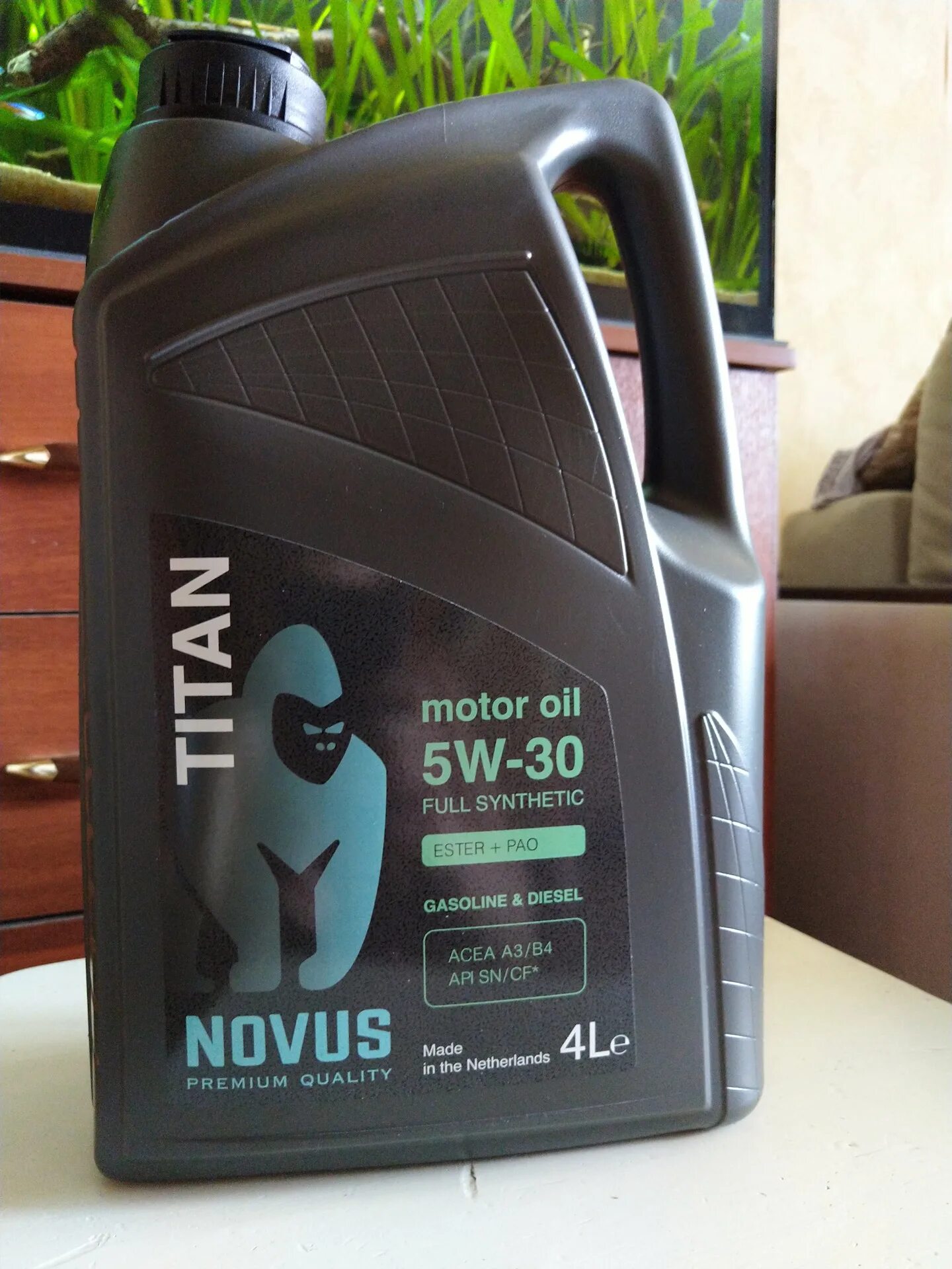 Novus Titan 5w-30. Моторное масло Титан 5w30. Масло моторное Новус Титан 5w40. Novus Titan 5w-40.