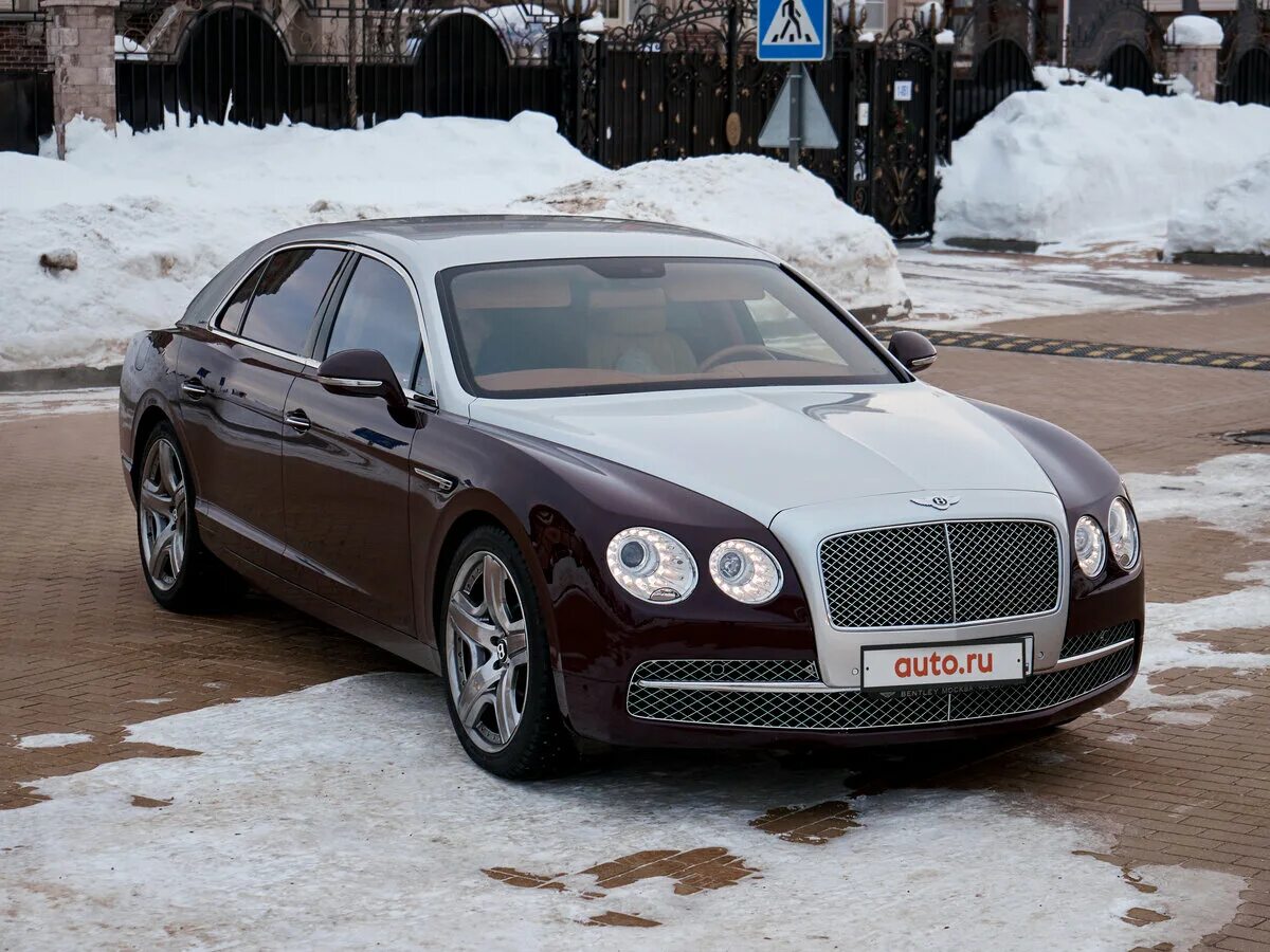 Бентли flying spur. Bentley Flying Spur 2014. Bentley Flying Spur. Bentley Flying Spur 1. Бентли Arnage 2021.