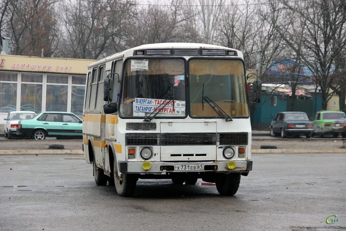 Маршрутки матвеев курган. ПАЗ 3205 колхоз. ПАЗ ПАЗ Таганрог. ПАЗ 3205 Курган. ПАЗ 3205 такси.