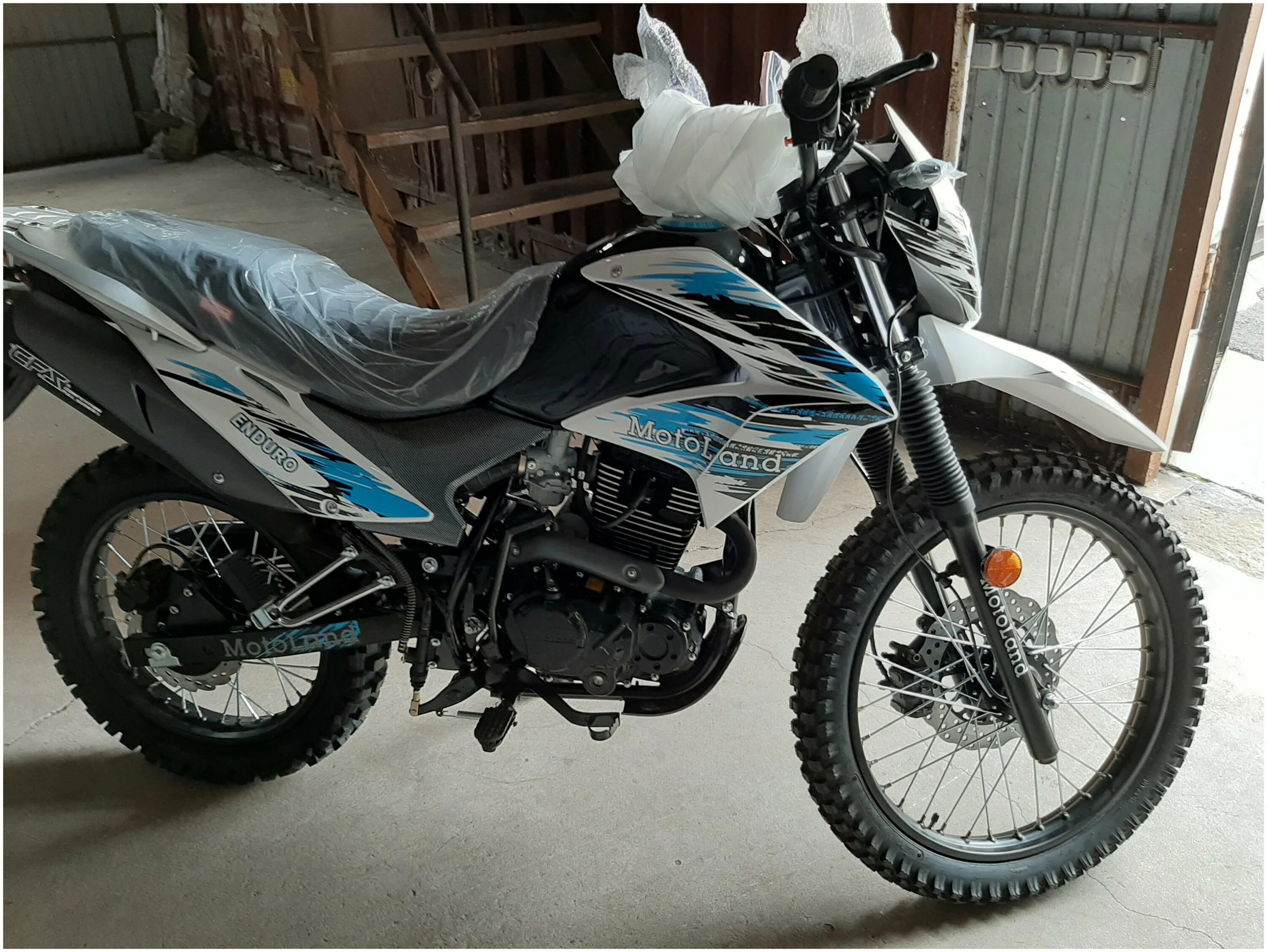 мотолэнд st 250 эндуро. Motoland enduro lt 250 (2021 г. Motoland xv250. отзывы мотолэнд эндуро. отзывы мотолэнд эндуро.