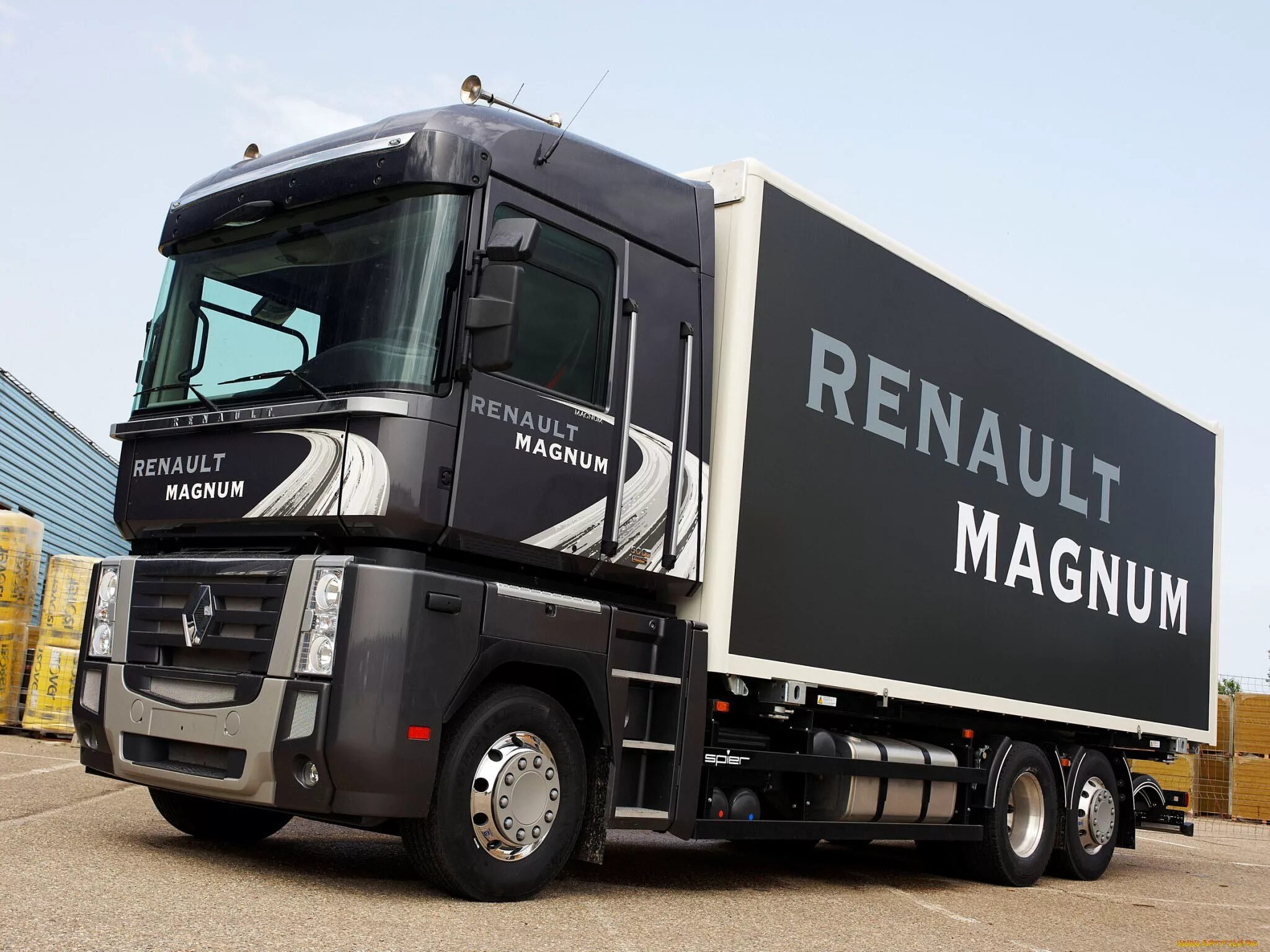 Renault грузовой. Renault Magnum 2021. Truck Renault Magnum. Фура Рено Магнум. Renault Magnum 2006.