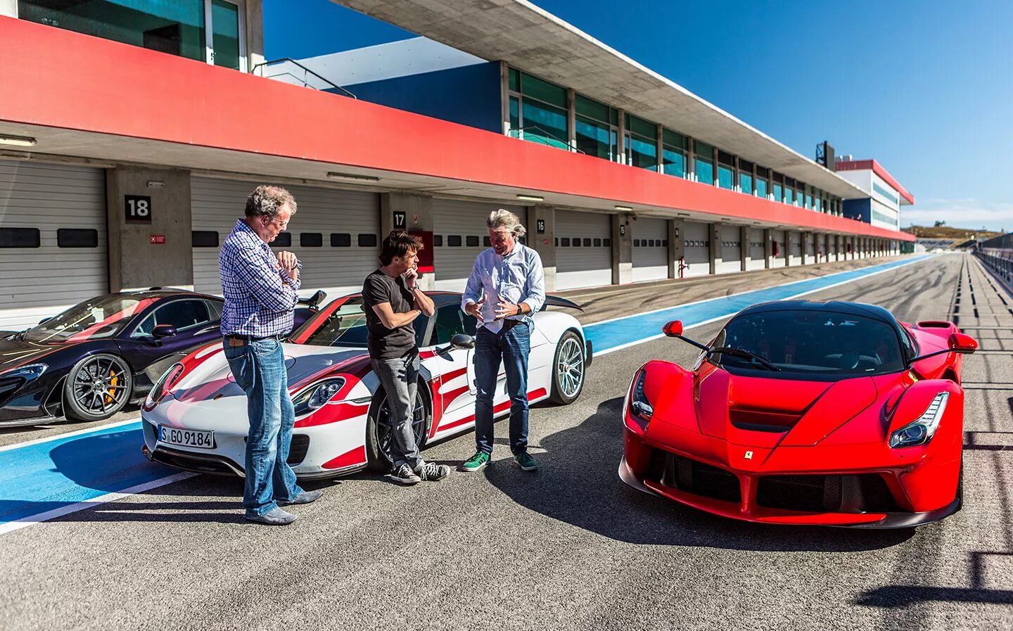 The grand tour на русском. Топ Гир Гранд тур путешествия. Гранд тур Детройт.