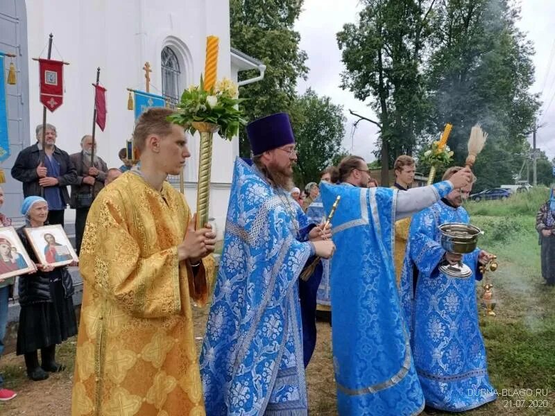 Погода в зятьково. Сергиевская Церковь Зятьково. Зятьково Казанская Церковь. Сергиевская Церковь деревня Зятьково Талдомский район. Мариинский Посад Казанская Церковь крестный ход.