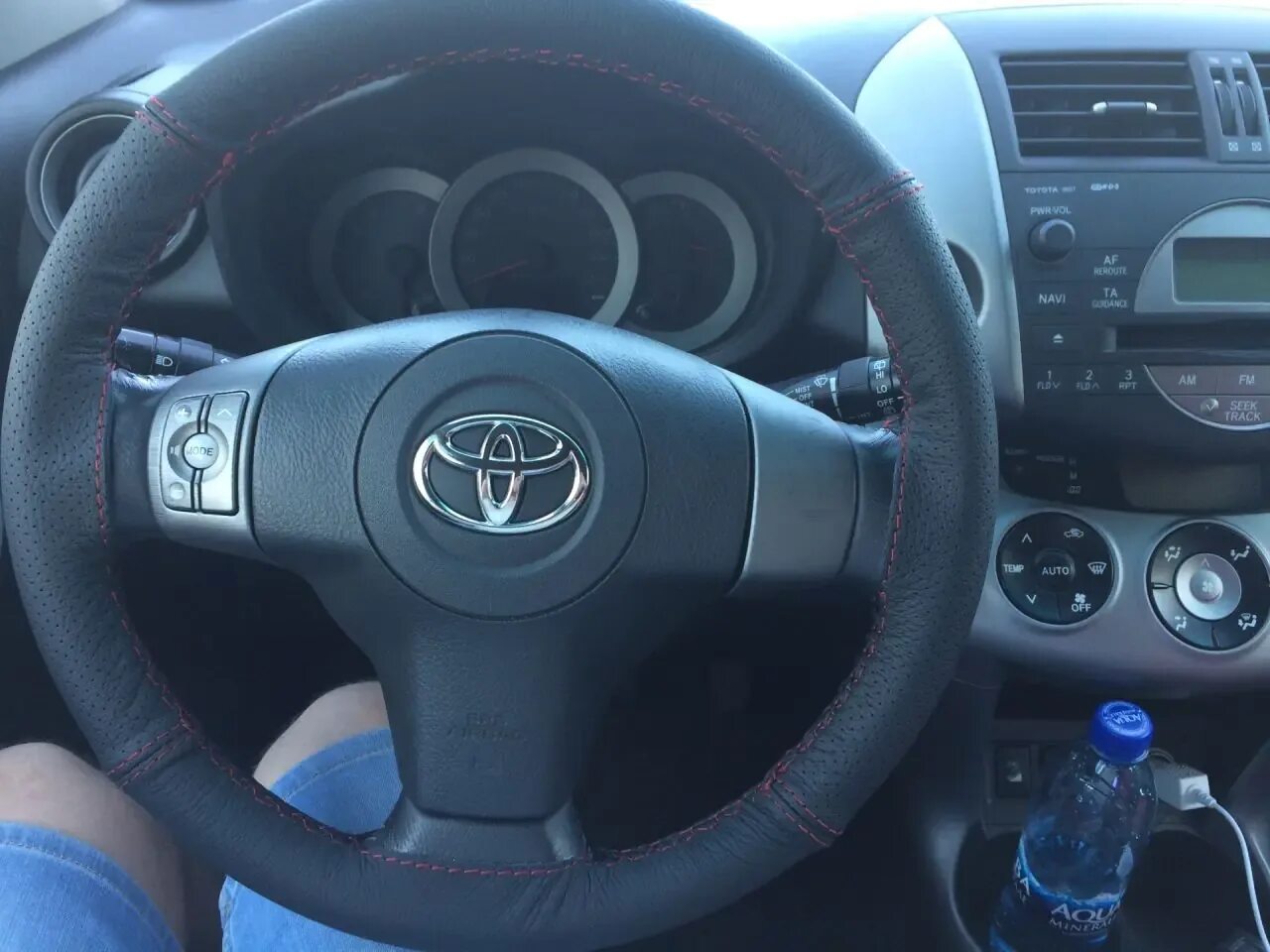 руль рав 4 2020. руль toyota rav 4 2013. оплетка на руль рав 4. руль рав 4 2016. руль тойота рав 4 2011.