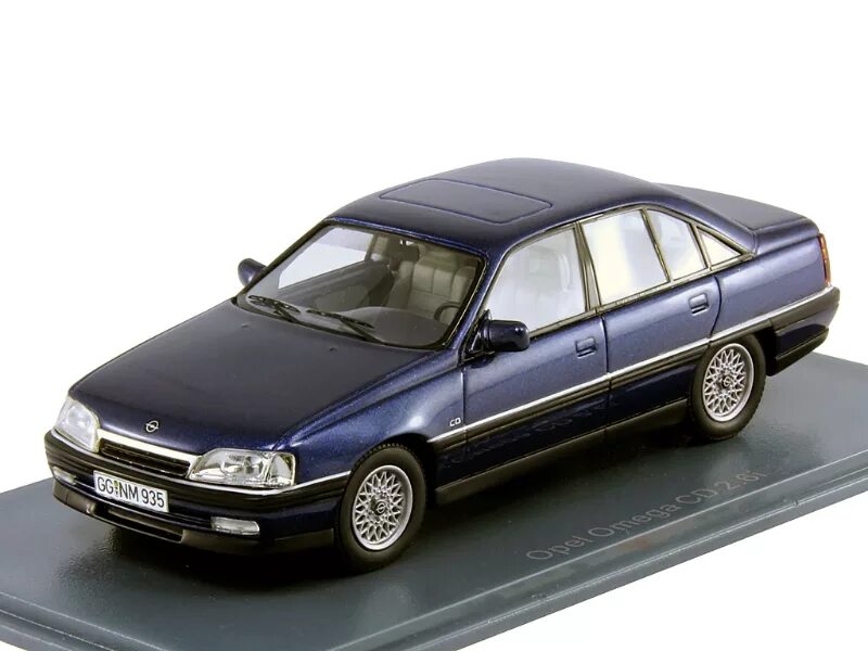 Опель омега купить в россии. Opel Omega 1/43. Опель Омега 1 43. Opel Omega 1:43 Schuco. Коллекционная модель Opel Lotus Omega.