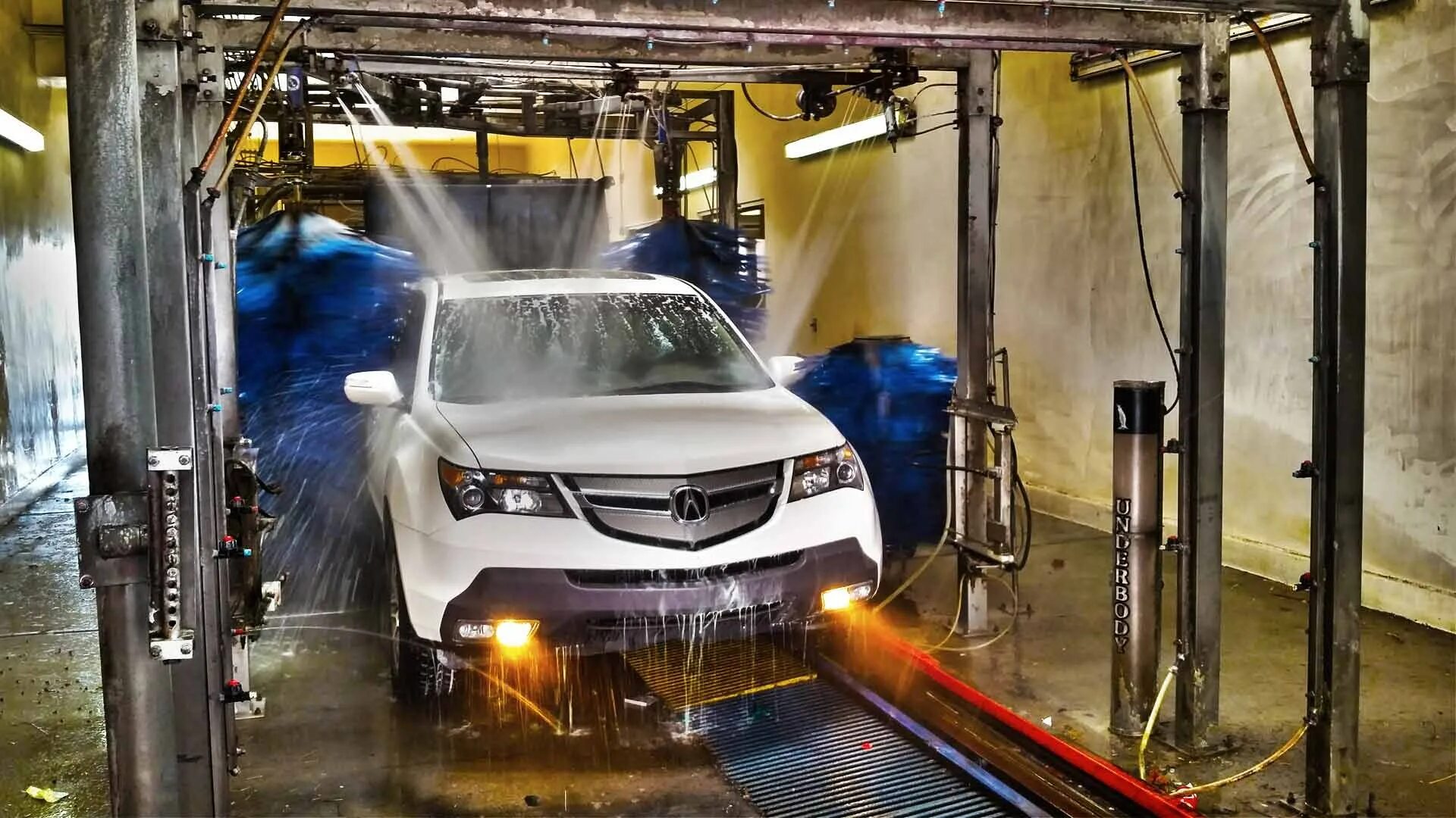 Комплексная мойка что входит. Car Wash автомойка. Автоматизированная мойка автомобилей. Наружная мойка автомобиля. Технологическая мойка автомобиля.