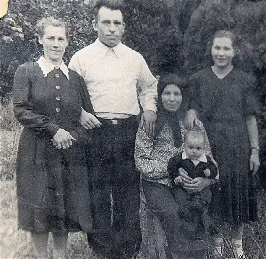 Вангелия ванга. Яковлевна ванга. Баба ванга в молодости. Вангелия гуштерова в молодости. Ванга и димитр гуштеров.