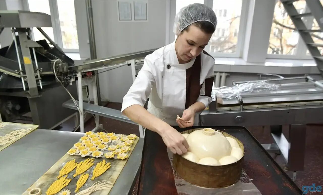 Формовщик хлебобулочных изделий