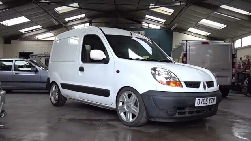 Тюнинг кангу. Рено кангу грузовой фургон. renault kangoo 1997. renault kangoo 1. кангу 4.