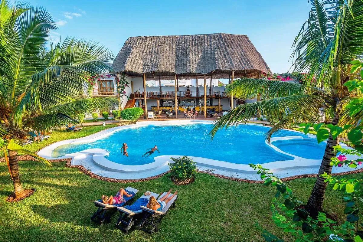 Занзибар аэропорт фото. My blue nungwi beach resort 4. My blue hotel zanzibar. My blue nungwi beach resort. My blue hotel zanzibar nungwi.