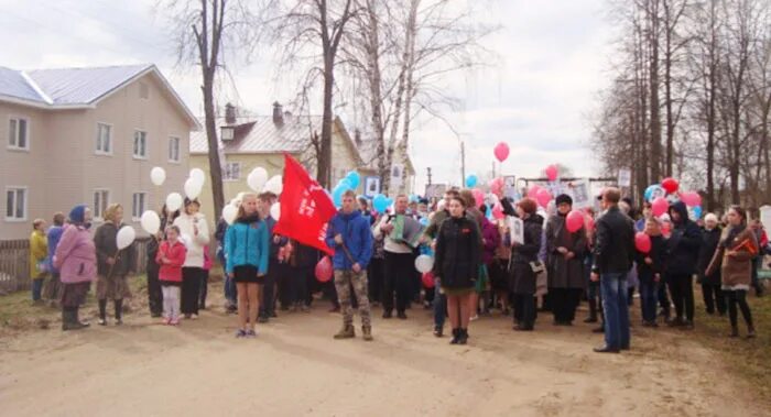 Погода на месяц поселок октябрьский. Посёлок Октябрьский Кировская область Слободской район. Поселок Октябрьский Слободского района. Октябрьский посёлок Слободцкой Кировская область. Школа п Октябрьский Слободского района Кировской области.