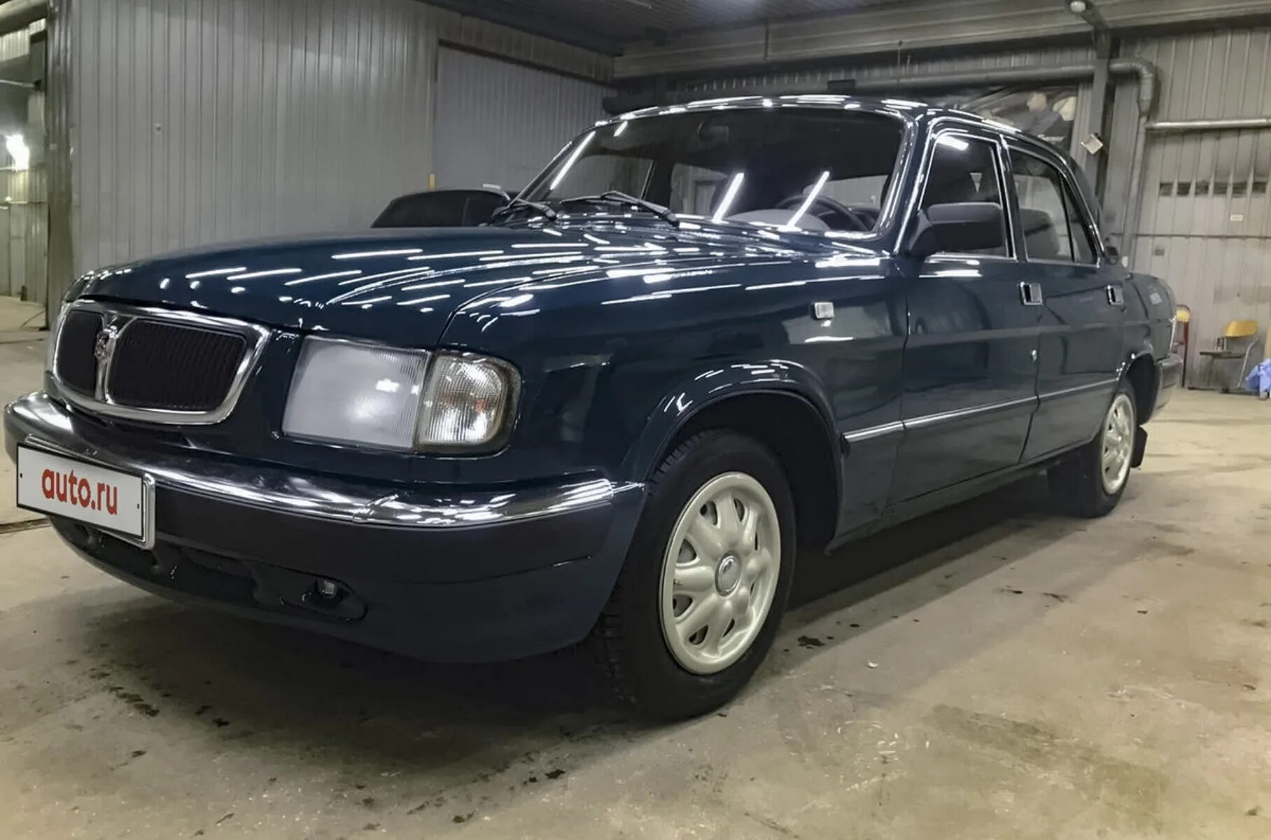 Волга газ 31105. Волга газ 31 10. Газ 31105 волга с завода. Волга 31 10 комби. Газ 3110 2.