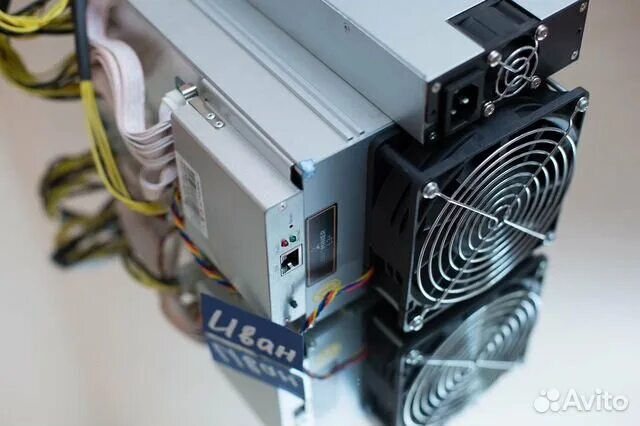 Asic antminer l7. Antminer l3+. asic l3+. antminer l3+ 504 mh/s веб. antminer l7 9050 mh/s.