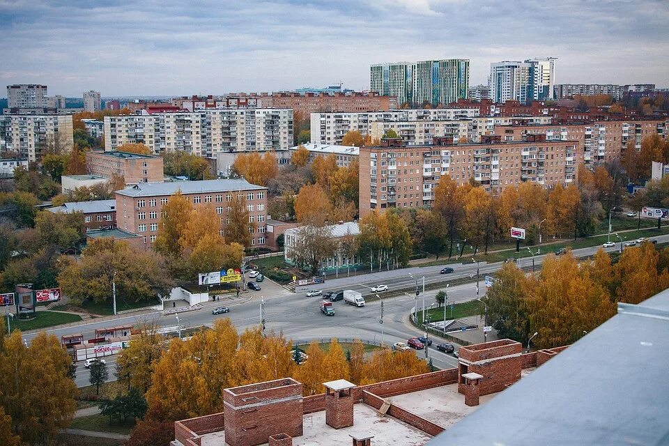 Ленинского района города ижевска. Октябрьский район Ижевск. Индустриальный район Ижевск. Устиновский район Ижевск. Ижевск район центр.