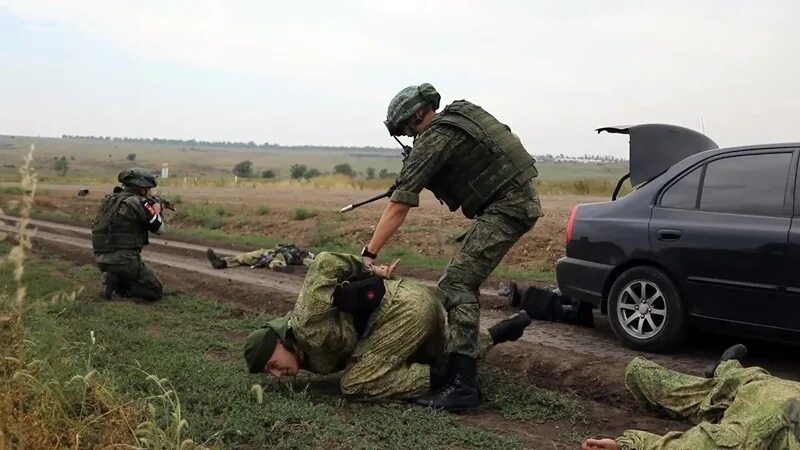 Кадамовский полигон. Кадамовский полигон Ростовская. Полигон Кадамовский 2022. Персиановка полигон Кадамовский. Полиции остановите военные