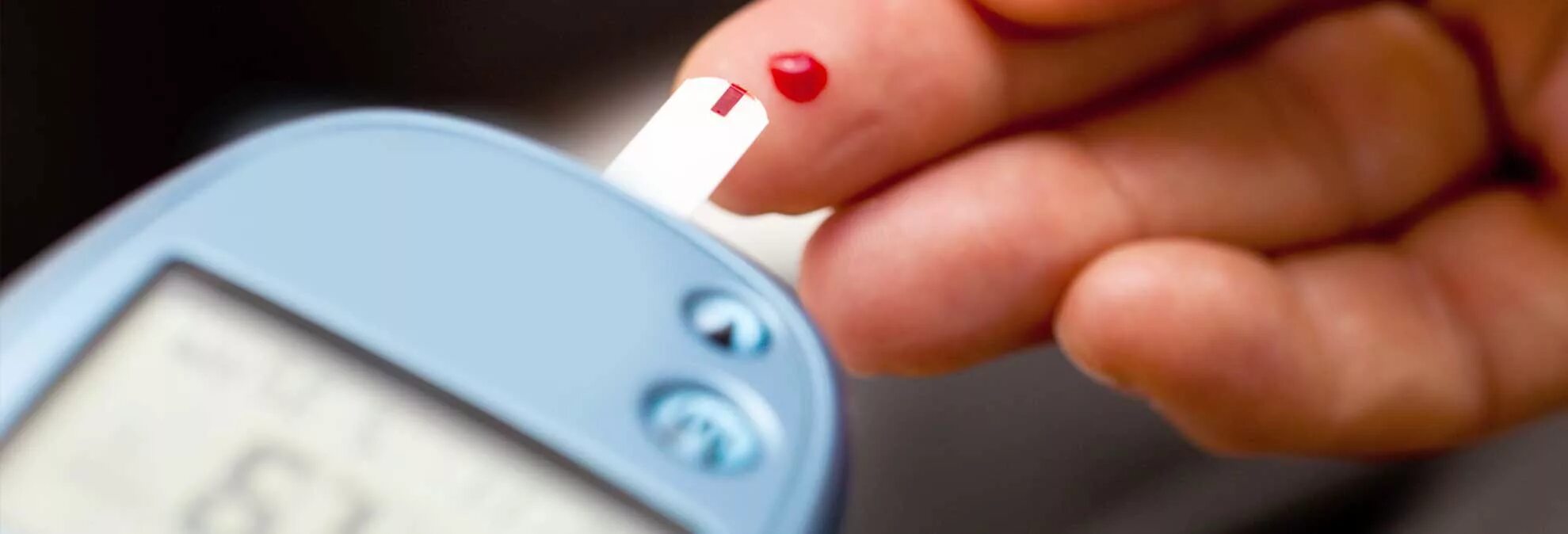 Blood glucose Card. Healthify Boost Blood Sugar. Глюкометр пожалуйста. The device of the Test strip Blood glucose Meter.