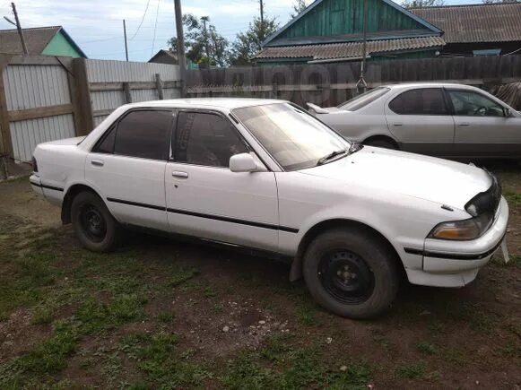 Carina 1990. Carina 1990. Toyota carina 5 (t170) седан 4 двери. Toyota carina 1990 va 1998. Toyota carina 1990 год.