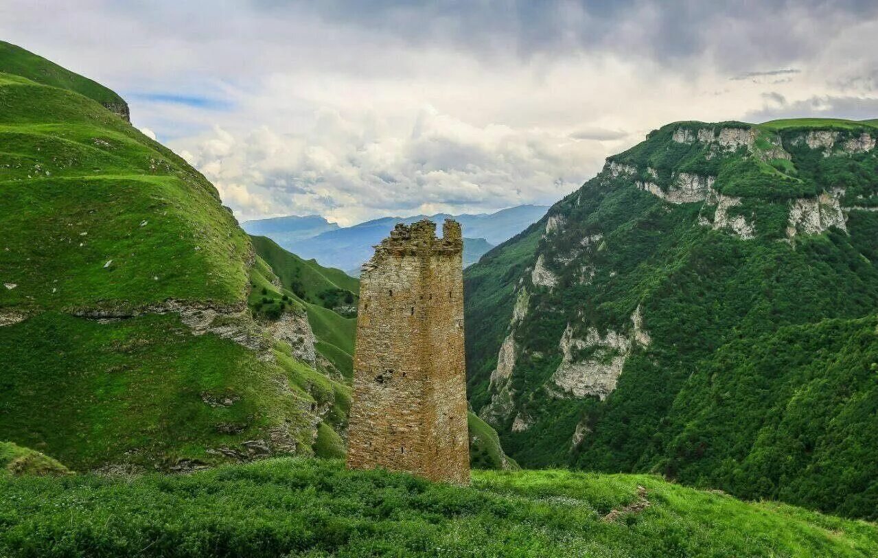 Чечня горы. Горы Чеченской Республики. Природа Чеченской Республики. Гора ламамаисти Чечня. Чечня Грозный горы.