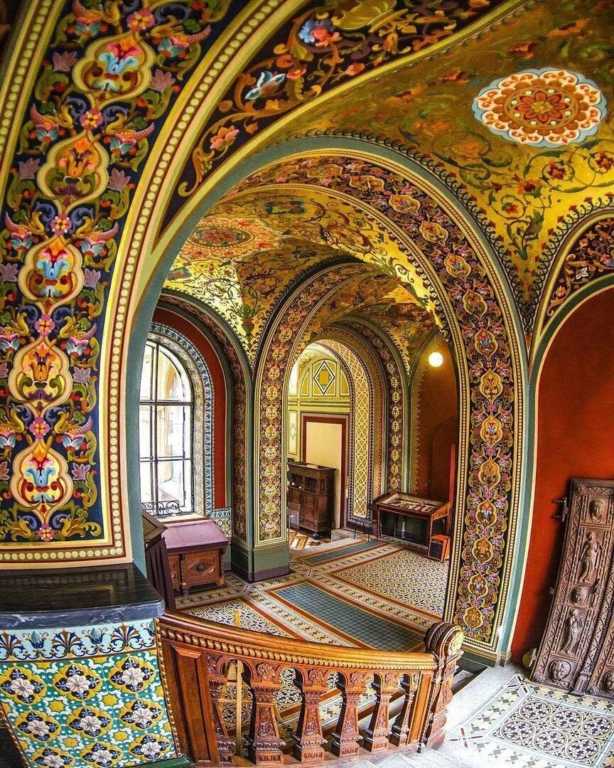 Царские палаты московского кремля. Царский теремной дворец в кремле. Палата теремного дворца в московском кремле. Теремной дворец ивана грозного интерьер. Теремной дворец московского кремля внутри.