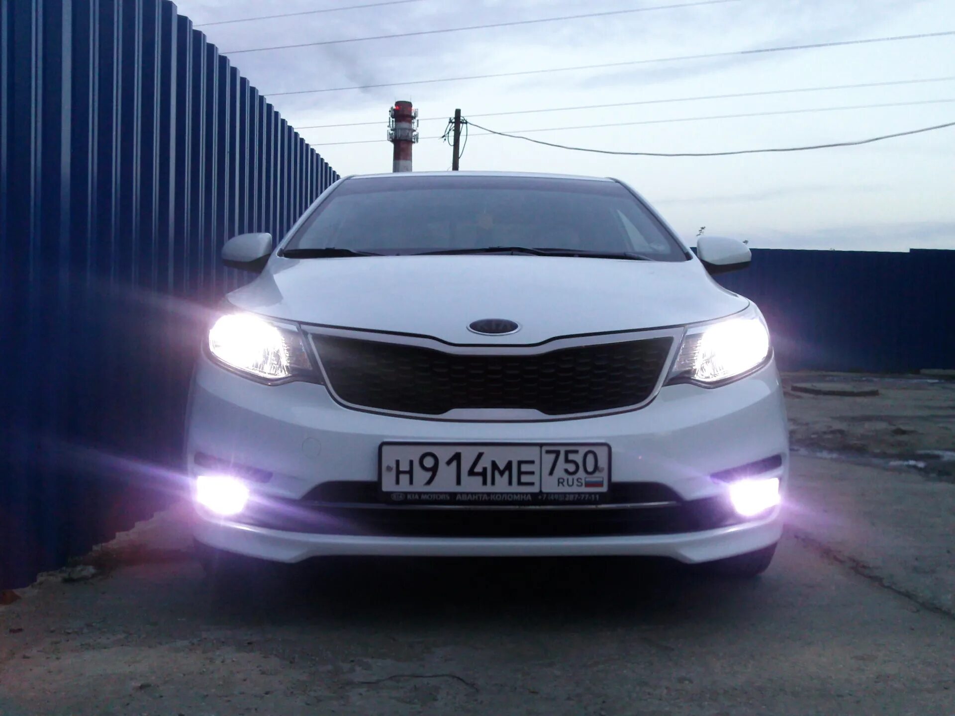 Би лед киа рио 3. Лед задние фонари киа рио 3. Led лампы на киа рио 2014 года. Лед 3 рио. Светодиодные фонари киа рио 3.