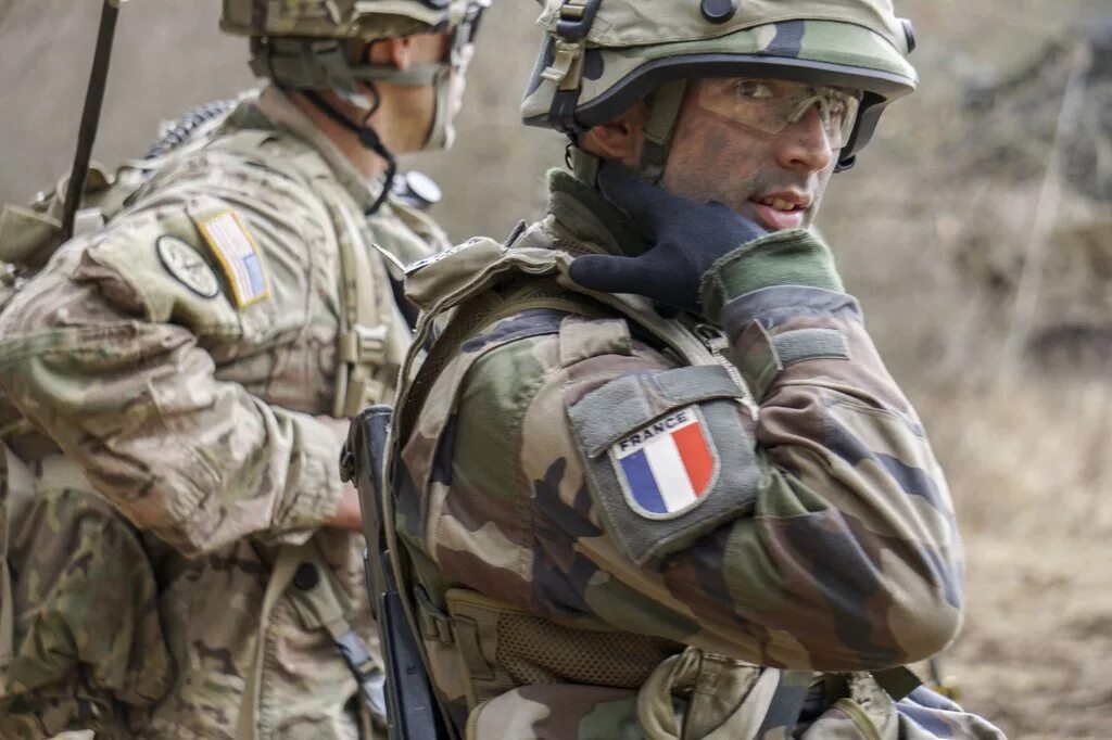 French soldier. Французские военные. Французский спецназ. Военный солдат Франции. Солдаты Франции.