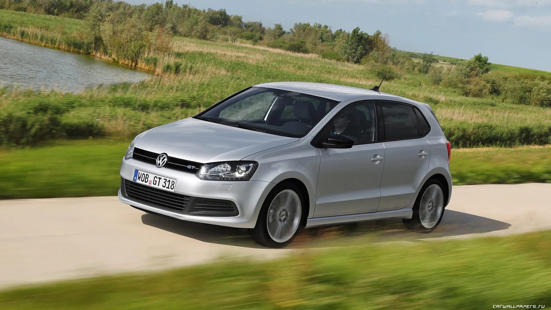 Фольксваген поло купить в нижнем. Volkswagen Polo хэтчбек. Volkswagen Polo 2012 хэтчбек. Фольксваген поло хэтчбек 2012. Polo хэтчбек 2012.