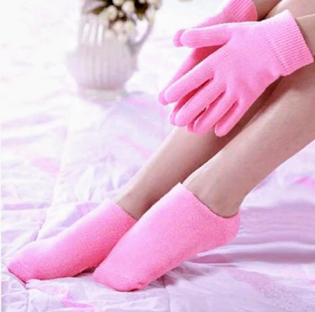 Спа носочки. Увлажняющие гелевые носочки Spa Gel Socks. Носочки гелевые Spa Gel Gloves. Увлажняющие гелевые перчатки Spa Gel Socks. Силиконовые перчатки и носки.