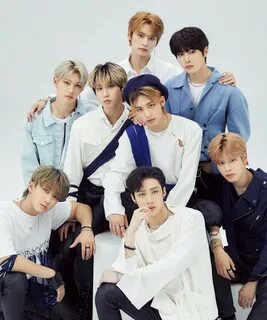 8. Stray Kids 