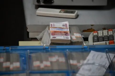На работе пропадают деньги