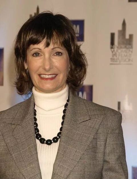 Гэйл энн хёрд в молодости. Джульетт гейл. Гэйл энн хёрд чужие. Гейл шихи. Гейл энн хёрд в молодости.