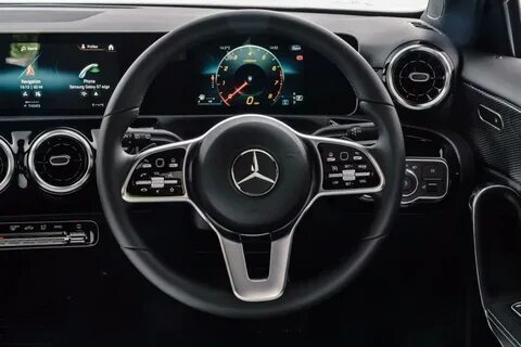 Mercedes панель