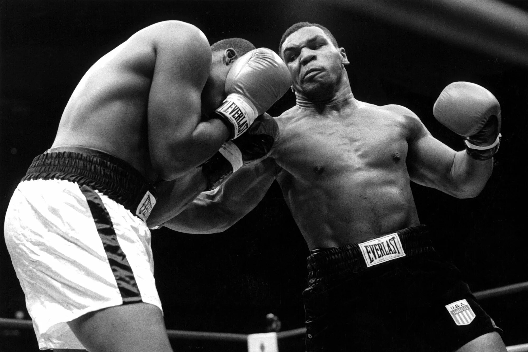 Боксер тайсон. Майк тайсон. mike tyson boxing. майк тайсон апперкот. майк тайсон hd.