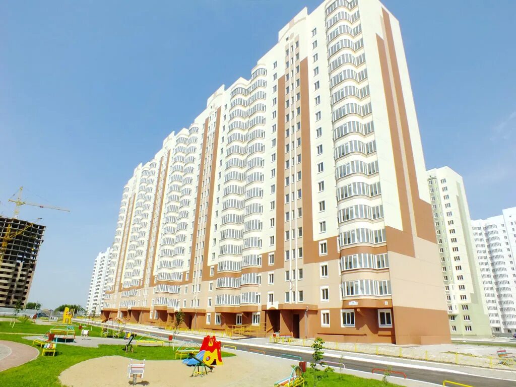 Северный дом 36 старый оскол. Мкр северный квартиры. Домодедово, микрорайон северный, речная ул. Старый оскол м-он северный. Микрорайон северный геленджик.