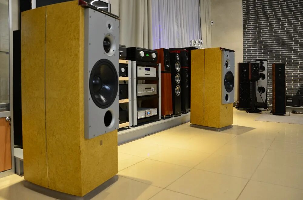 слушать техник ас