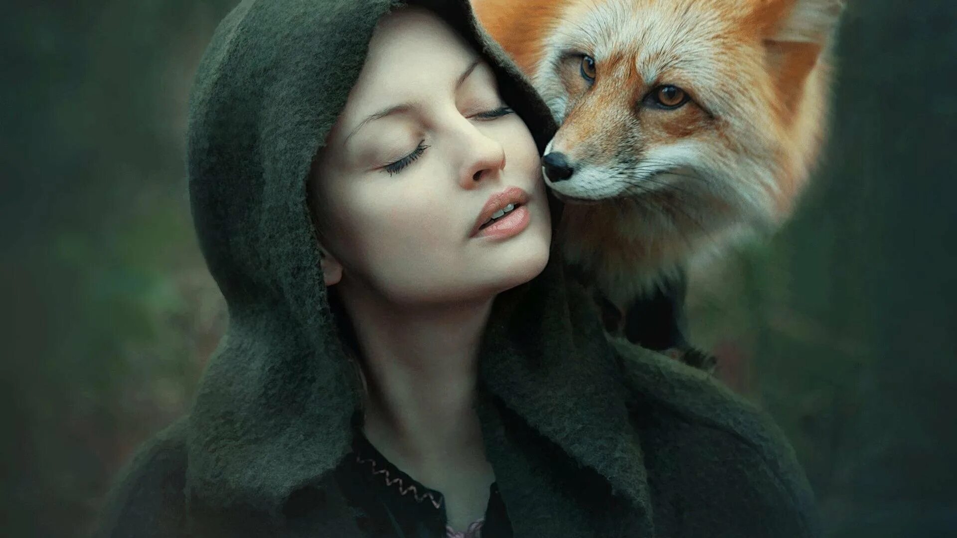 Женщина леса. Красивая девушка лиса. Девочка лисичка. Ред фокс девушка. Рыжеволосая катрин кюн.