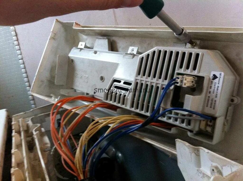 Как снять плату стиральной машины Electrolux(Электролюкс) EWS 1046 Стиральные Машины, инструкция, поддержка, форум